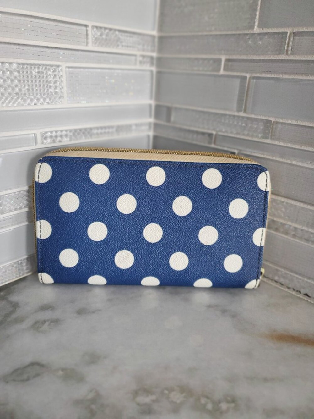 Dooney and Bourke Blue & White Polka Dot Zip Around Wallet Wristlet - Picture 3 of 8